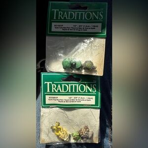 1998 Vintage Miniature Green and Black Frog and Turtle Design Resin. NEW